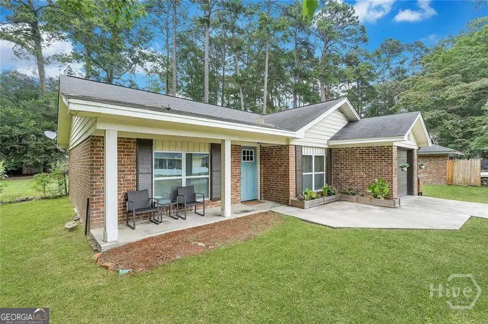 302 Manden RD Pooler, GA 31322