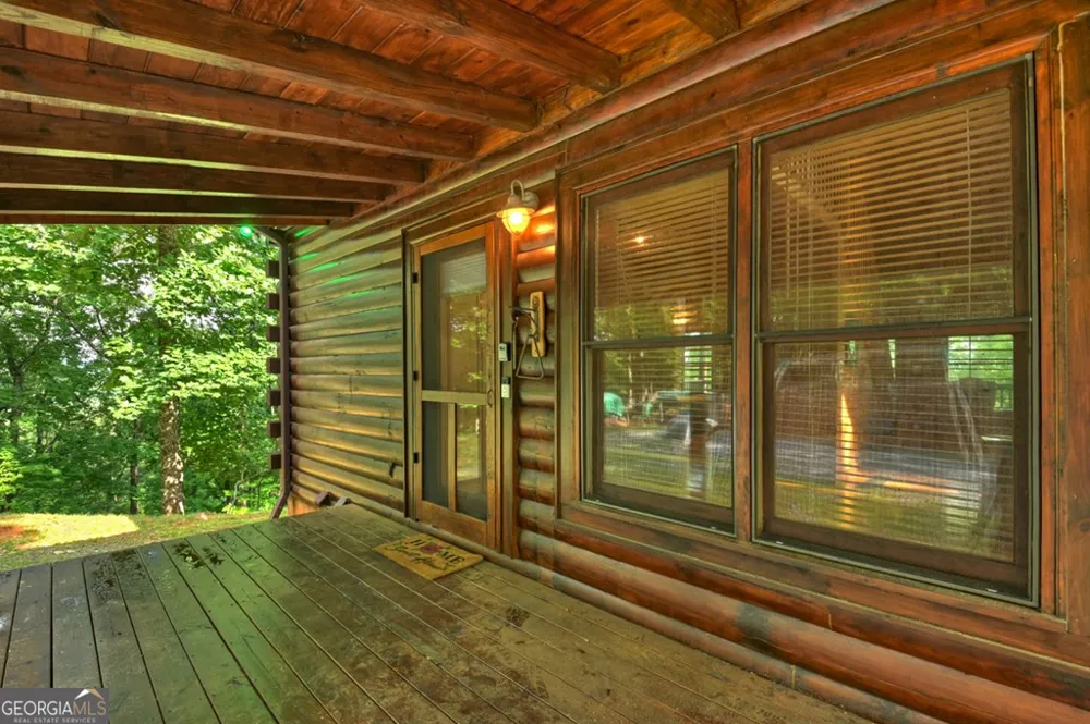 782 Scenic Mountain View RD Blue Ridge, GA 30513