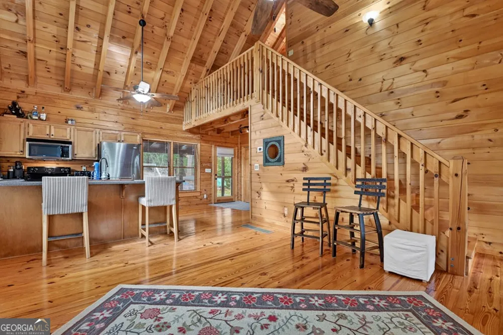 782 Scenic Mountain View RD Blue Ridge, GA 30513