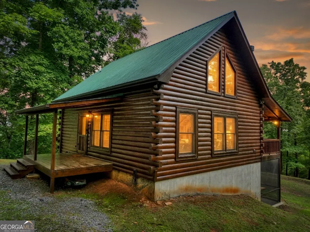 782 Scenic Mountain View RD Blue Ridge, GA 30513