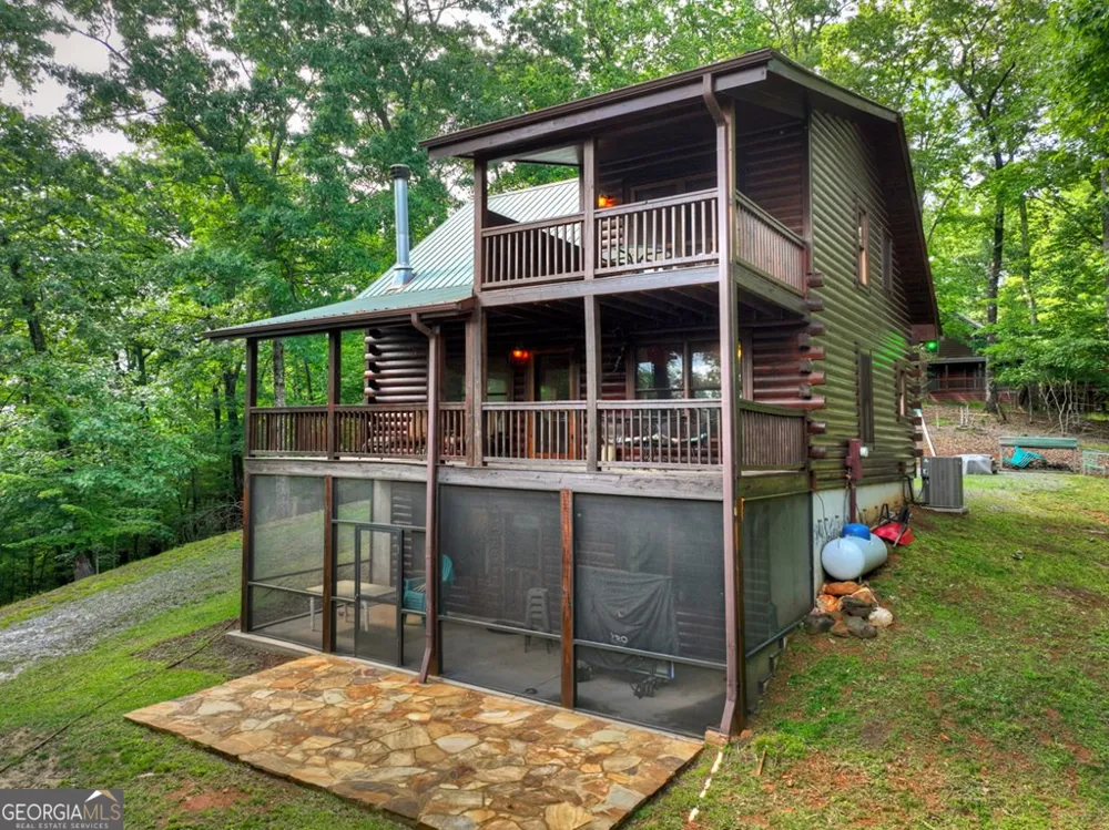 782 Scenic Mountain View RD Blue Ridge, GA 30513