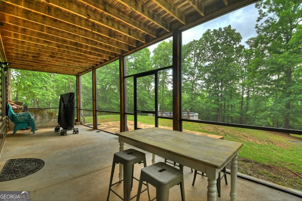 782 Scenic Mountain View RD Blue Ridge, GA 30513