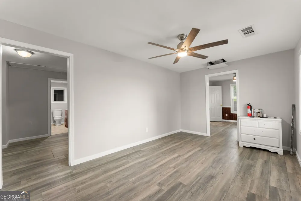 5702 Church ST Flowery Branch, GA 30542