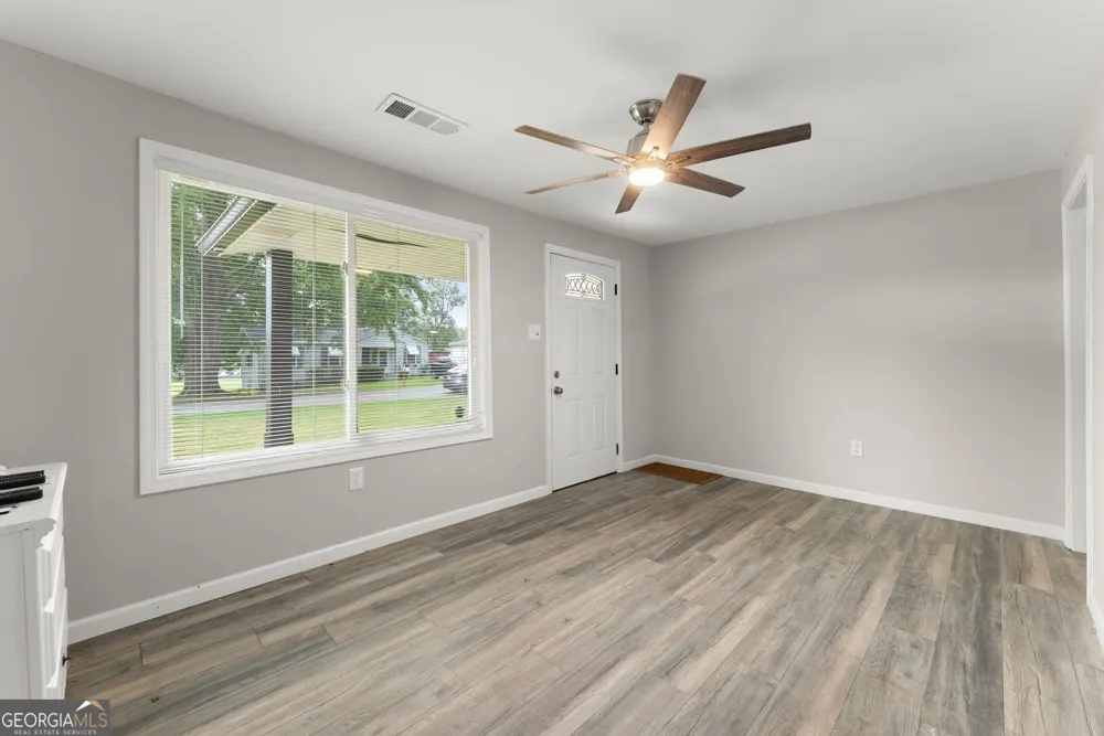 5702 Church ST Flowery Branch, GA 30542