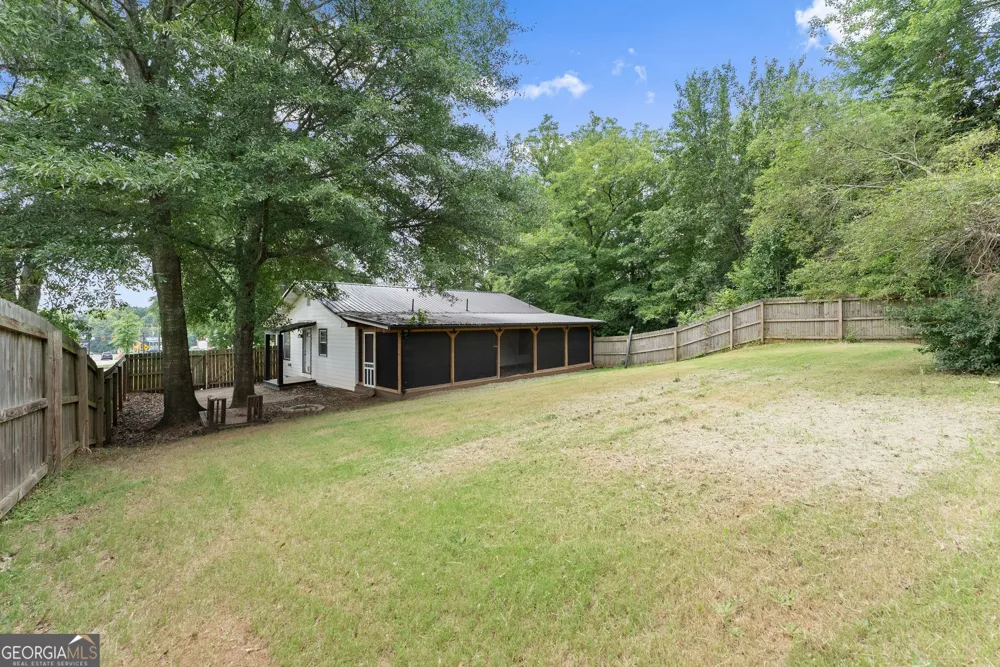 5702 Church ST Flowery Branch, GA 30542