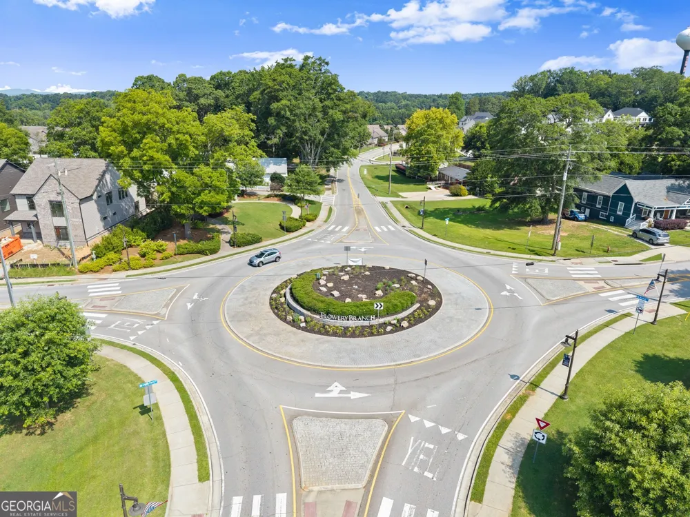 5702 Church ST Flowery Branch, GA 30542