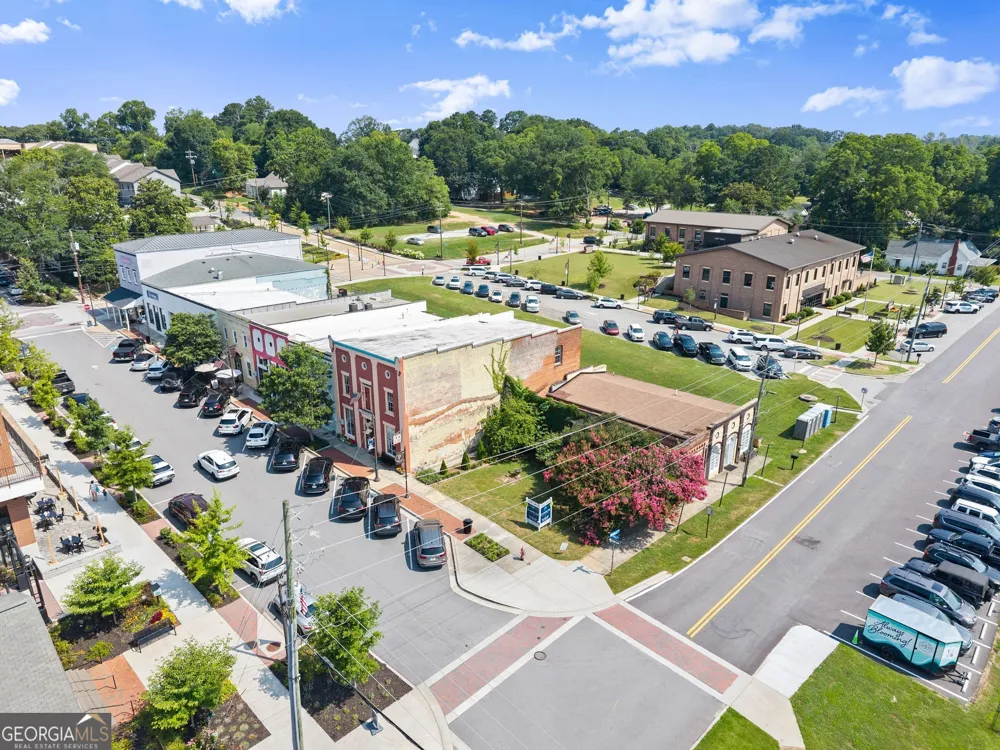 5702 Church ST Flowery Branch, GA 30542