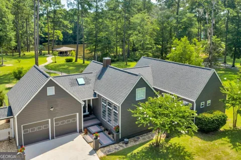 105 N N Valhalla Way