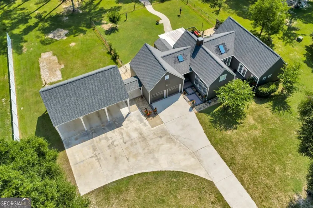 105 N N Valhalla Way Cordele, GA 31015