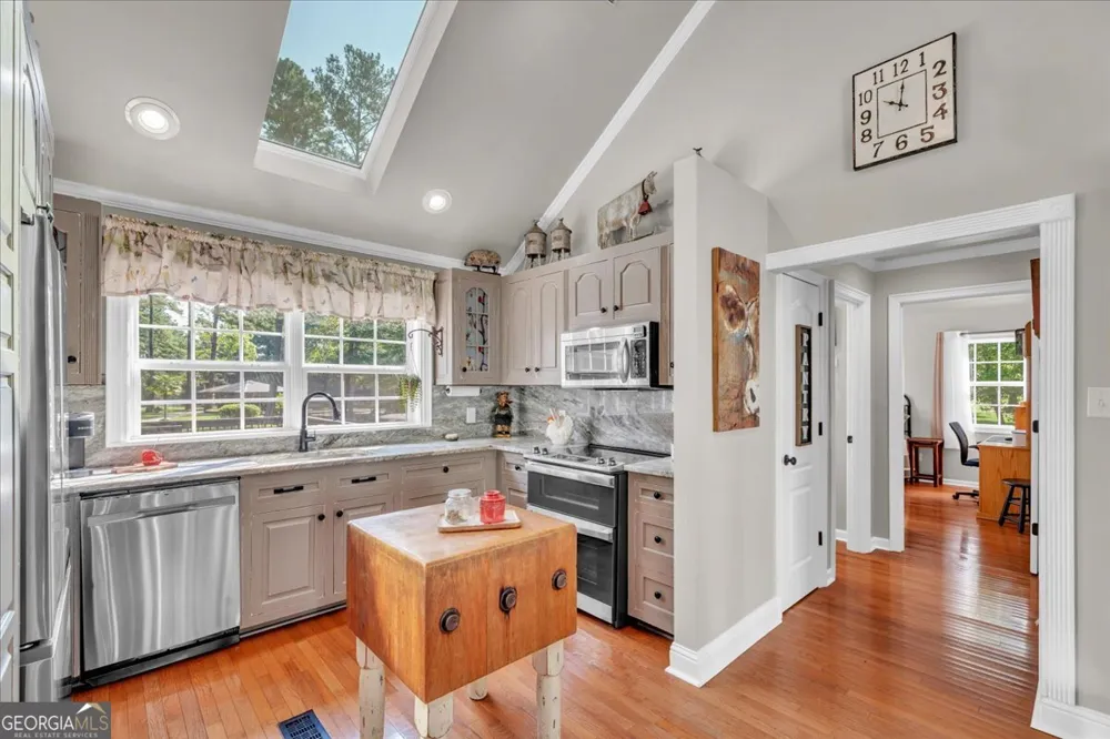 105 N N Valhalla Way Cordele, GA 31015