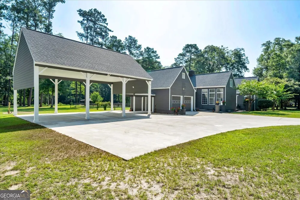 105 N N Valhalla Way Cordele, GA 31015