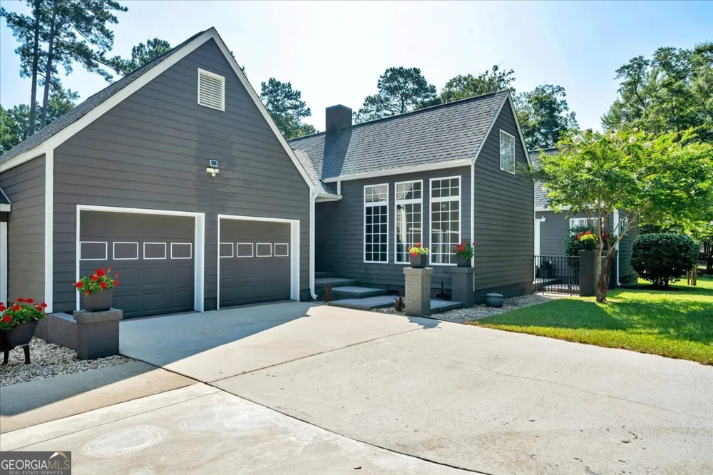 105 N N Valhalla Way Cordele, GA 31015