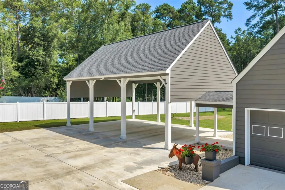 105 N N Valhalla Way Cordele, GA 31015