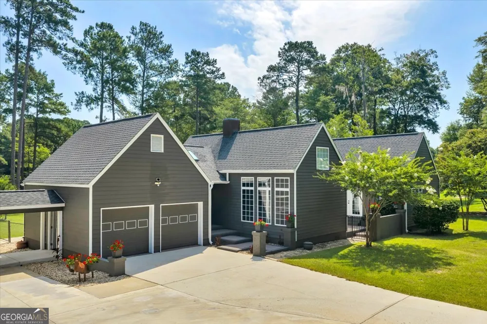 105 N N Valhalla Way Cordele, GA 31015