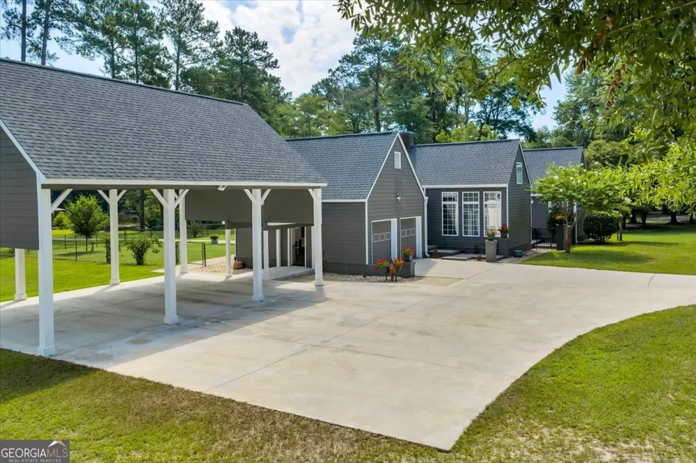 105 N N Valhalla Way Cordele, GA 31015