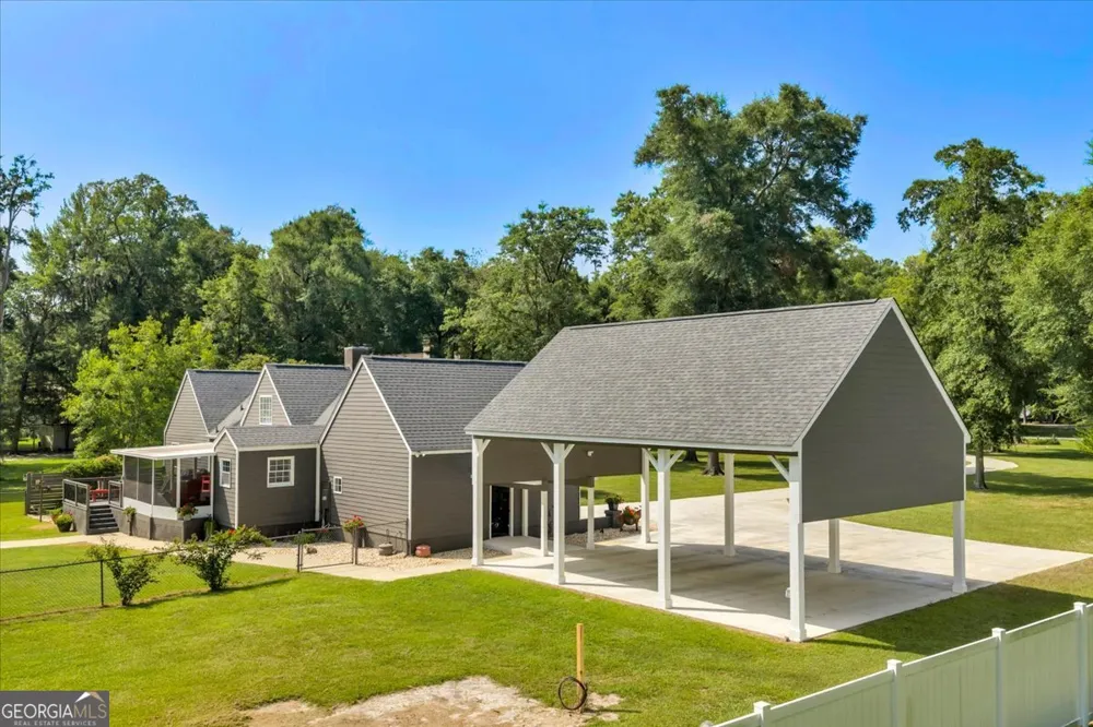 105 N N Valhalla Way Cordele, GA 31015
