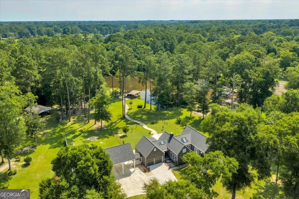 105 N N Valhalla Way Cordele, GA 31015