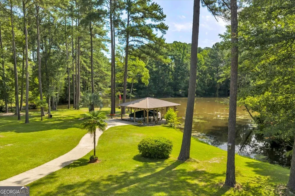 105 N N Valhalla Way Cordele, GA 31015