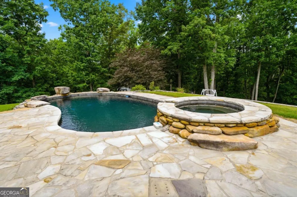 156 Lula Payne TRL Ball Ground, GA 30107