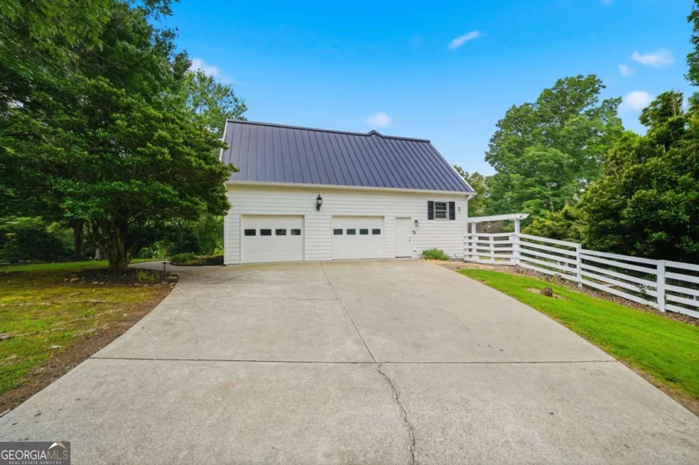 156 Lula Payne TRL Ball Ground, GA 30107