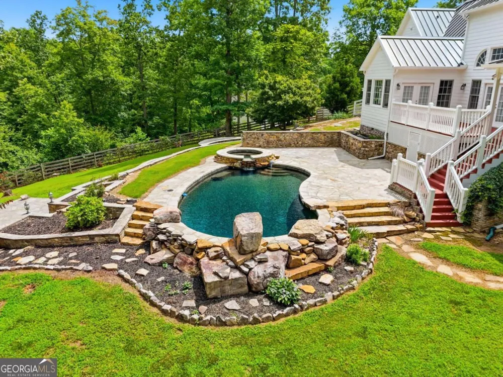 156 Lula Payne TRL Ball Ground, GA 30107
