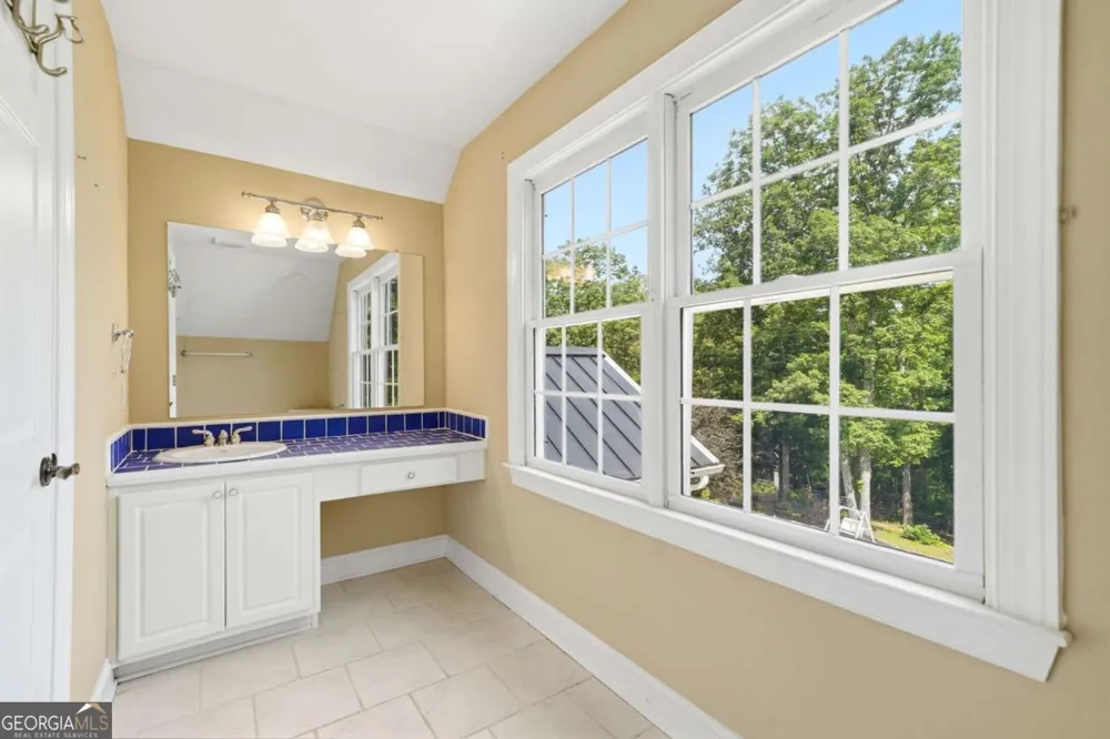 156 Lula Payne TRL Ball Ground, GA 30107
