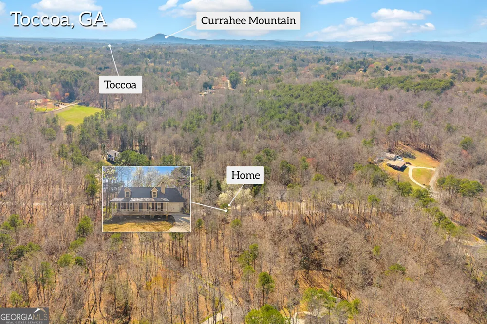 694 Lovers LN Toccoa, GA 30577