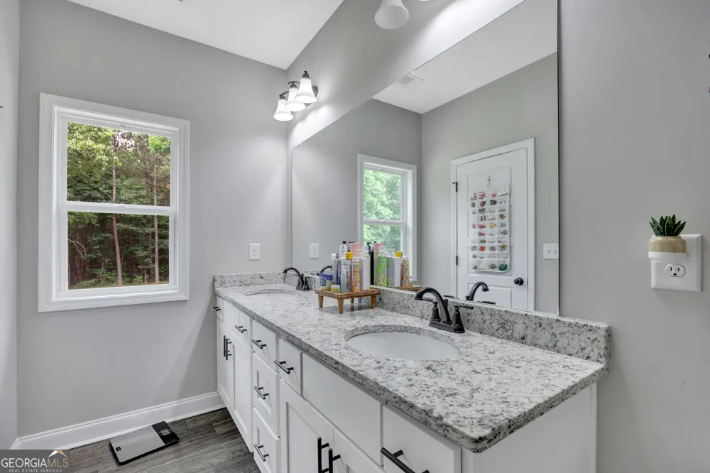 1711 Sibley School RD Greensboro, GA 30642