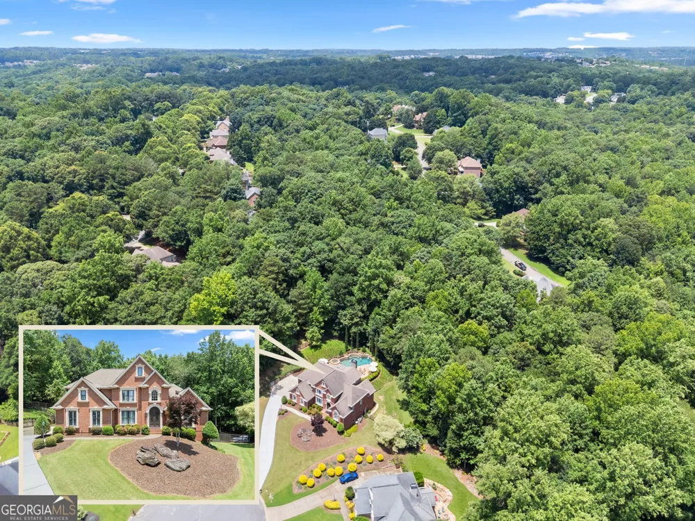 136 Riverview DR Suwanee, GA 30024