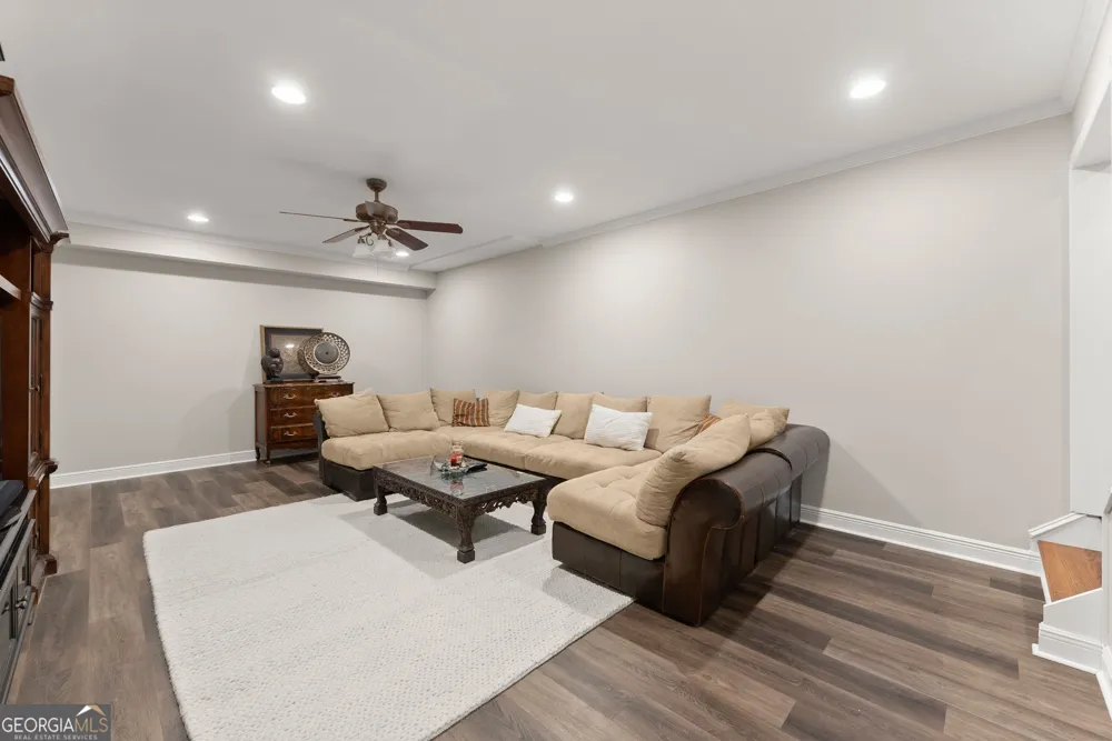 136 Riverview DR Suwanee, GA 30024