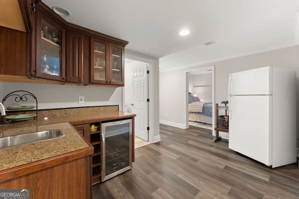 136 Riverview DR Suwanee, GA 30024
