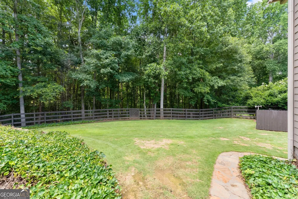 136 Riverview DR Suwanee, GA 30024