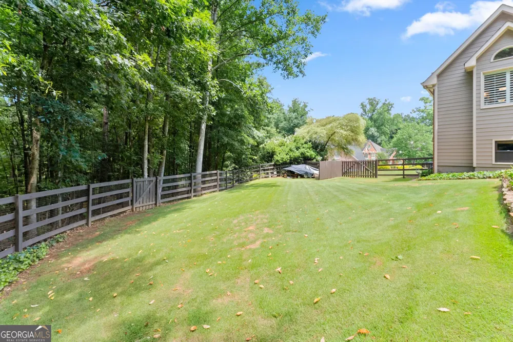 136 Riverview DR Suwanee, GA 30024