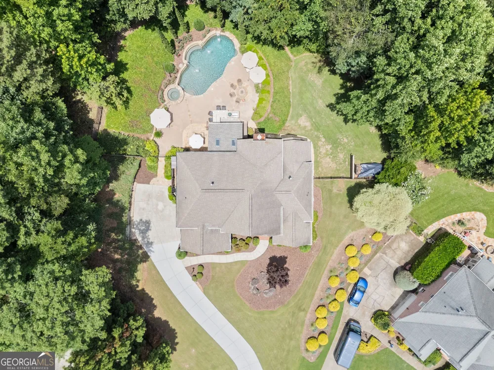 136 Riverview DR Suwanee, GA 30024
