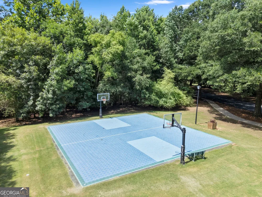 136 Riverview DR Suwanee, GA 30024
