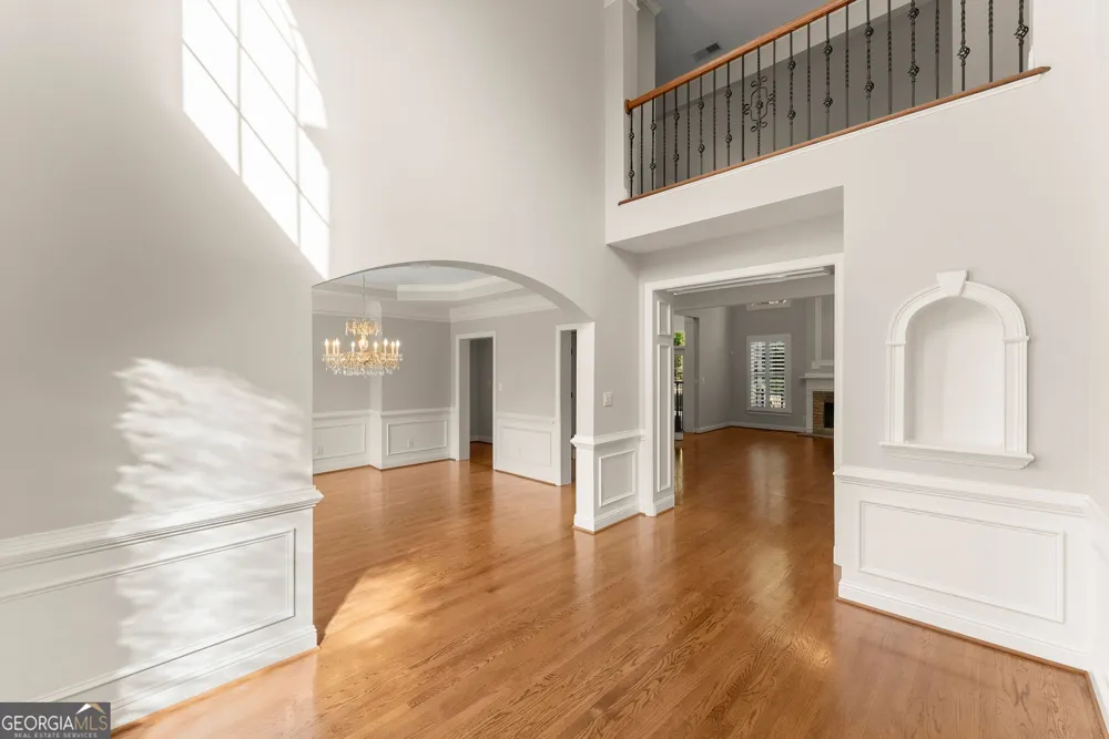 136 Riverview DR Suwanee, GA 30024