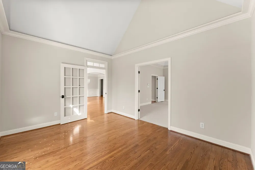 136 Riverview DR Suwanee, GA 30024