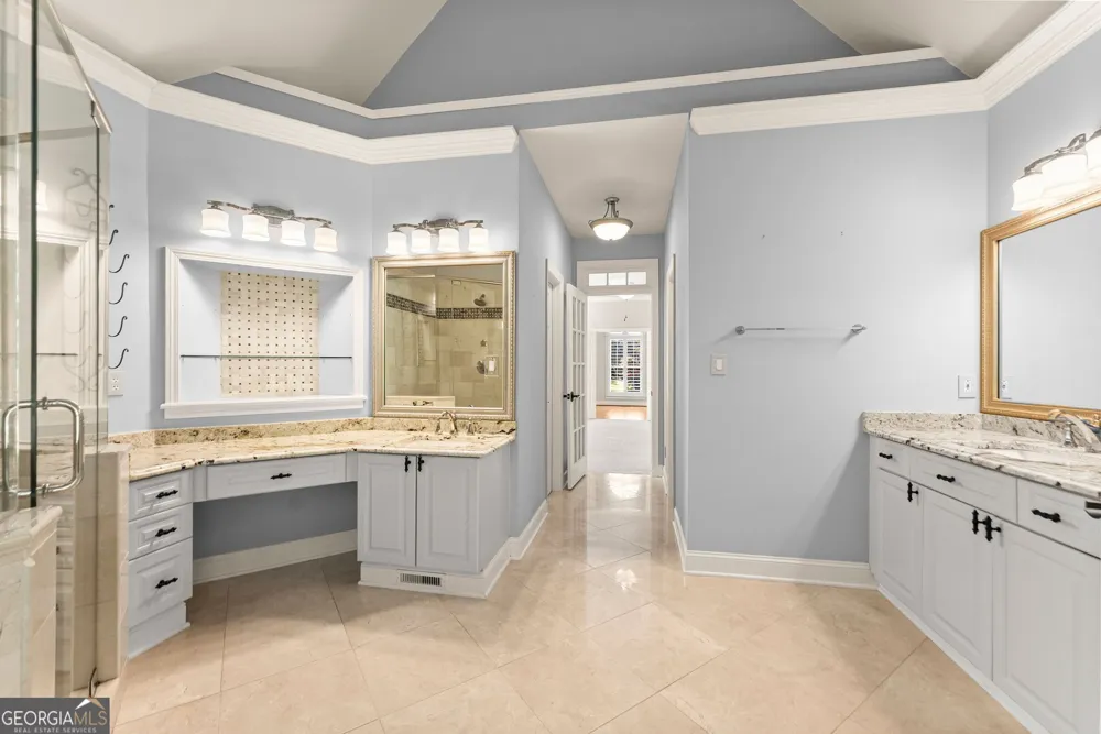 136 Riverview DR Suwanee, GA 30024