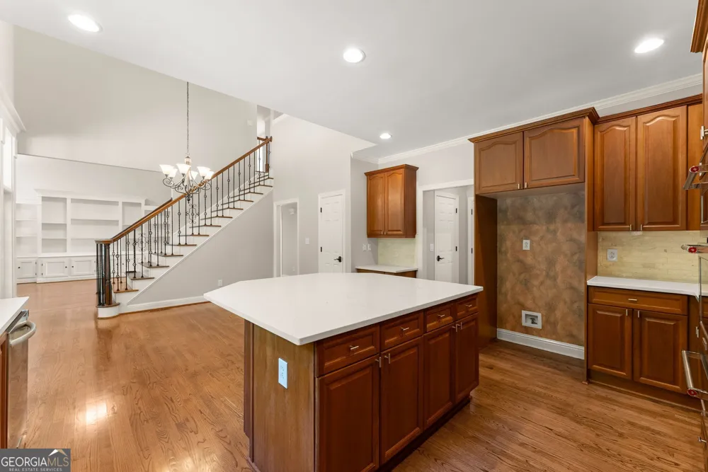 136 Riverview DR Suwanee, GA 30024
