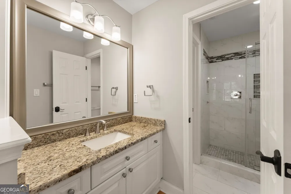 136 Riverview DR Suwanee, GA 30024