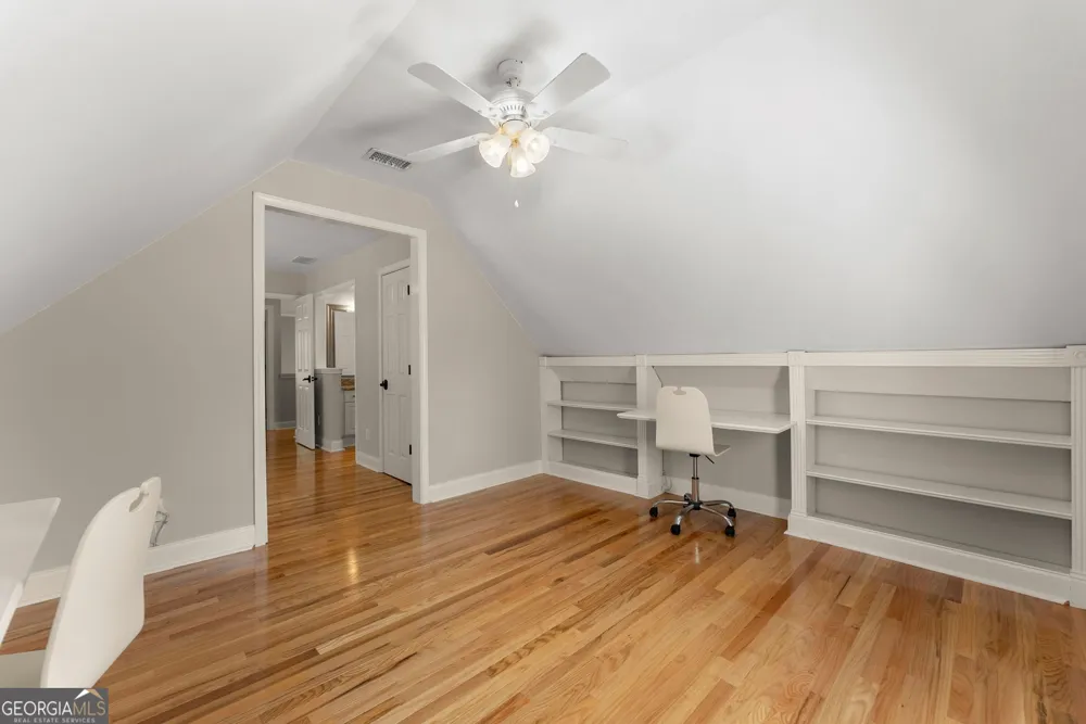 136 Riverview DR Suwanee, GA 30024