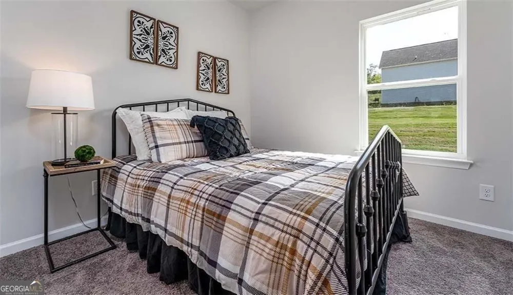 202 Rory DR Calhoun, GA 30701