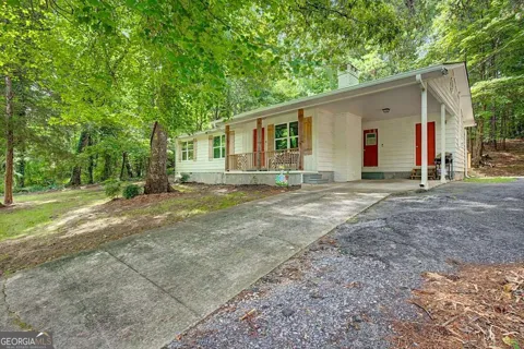 147 Reynolds Bridge RD
