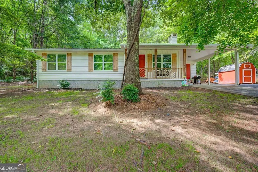 147 Reynolds Bridge RD Kingston, GA 30145
