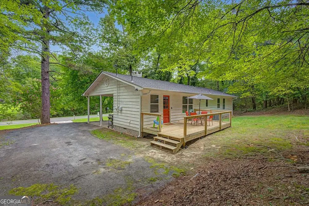 147 Reynolds Bridge RD Kingston, GA 30145