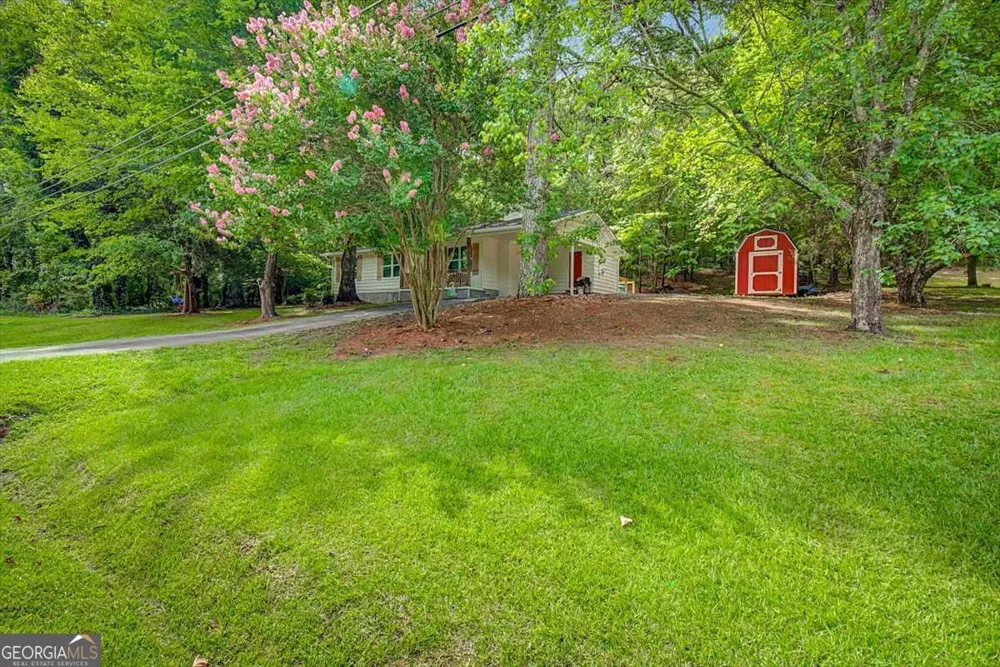 147 Reynolds Bridge RD Kingston, GA 30145
