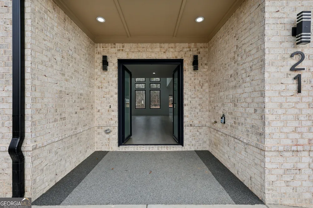 21 Rocky Ridge WAY Auburn, GA 30011
