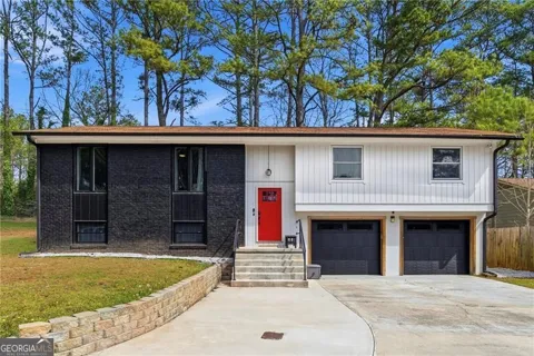 2470 Northbrook RD