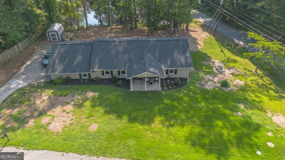 45 Lee DR Carrollton, GA 30116
