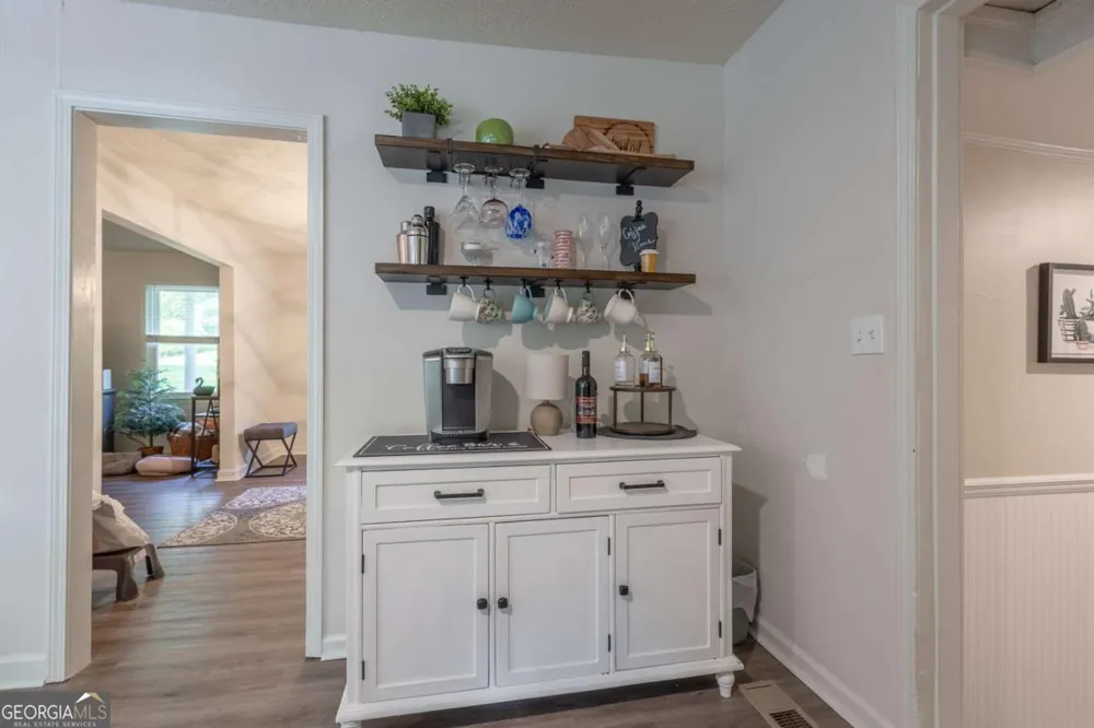 45 Lee DR Carrollton, GA 30116